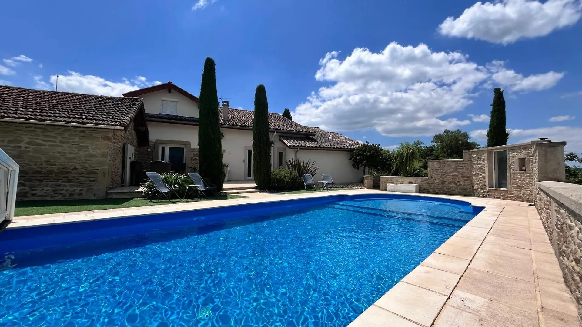 Casa Ibor - Montchenu Villa