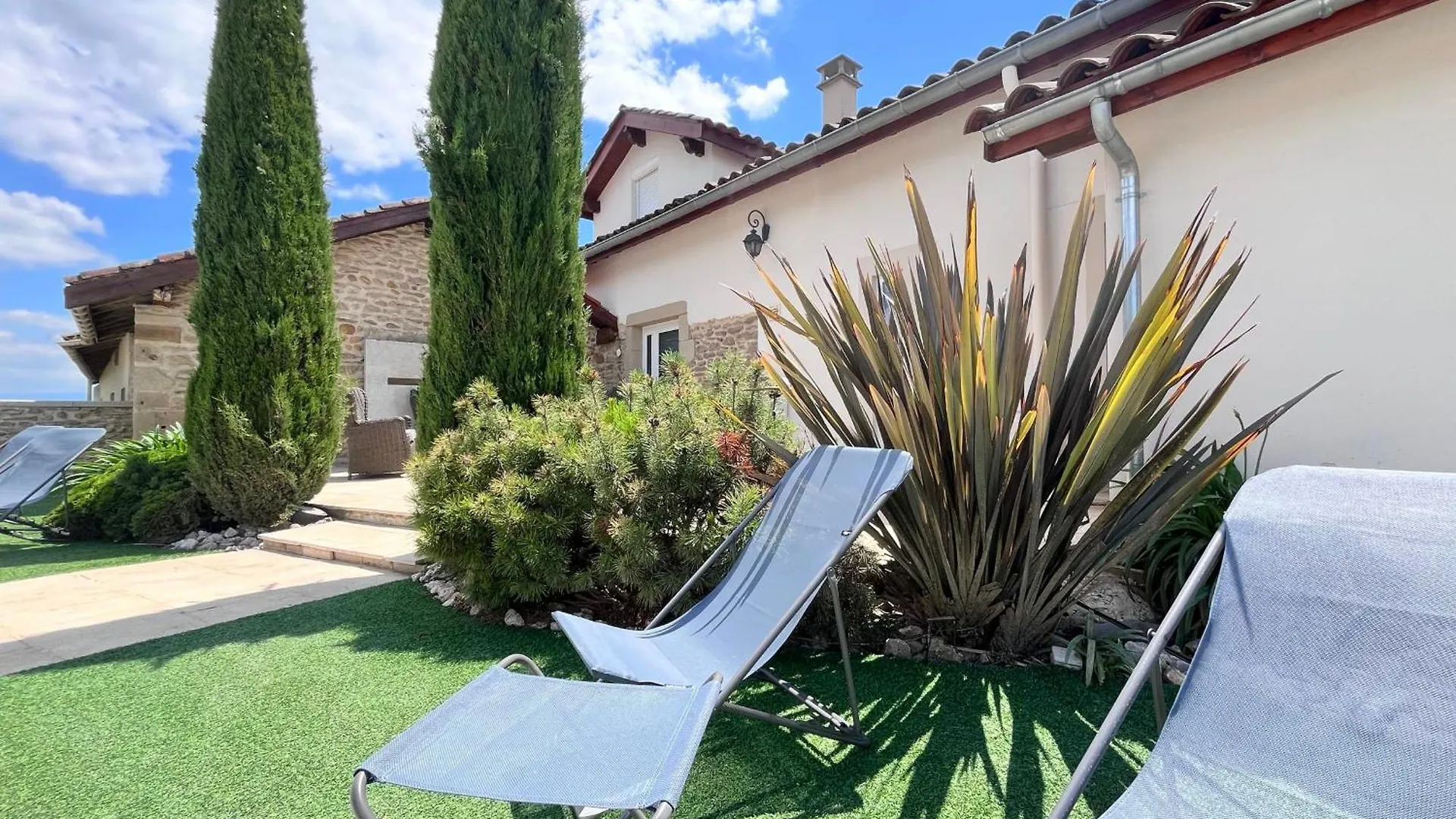 Casa Ibor - Montchenu Villa France